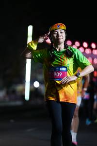 BIB: 909
                            <button type="button" onclick="openModal(23050290)" class="btn btn-primary btn-sm float-right btn-popup" data-toggle="modal" data-target=".modal-high-quality">
                        <i class="fas fa-shopping-cart"></i> Add to Cart
                    </button>
                                            <button type="button" onclick="isThisMe(23050290, true)" class="btn btn-success btn-sm float-right btn-popup btn-isme hidden" data-toggle="tooltip" data-placement="bottom" title="นี่คือรูปของคุณใช่ไหม คลิกที่นี่เพื่อเอาเข้าอัลบั้ม">
                        <i class="fas fa-plus"></i> Add to album
                    </button>
                    <button type="button" onclick="isThisMe(23050290, false)" class="btn btn-warning btn-sm float-right btn-popup btn-isnotme hidden">
                        <i class="fas fa-ban"></i> Remove from album
                    </button>